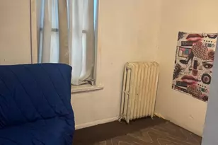 37 W Seymour St, Philadelphia, PA 19144 - Photo 16