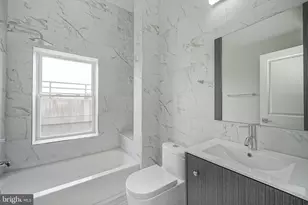 1072 N Front St, Philadelphia, PA 19123 - Photo 20