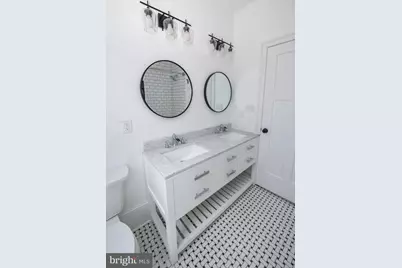 2219 N Hancock Street, Philadelphia, PA 19133 - Photo 14