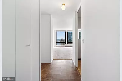 200 Locust Street #27F-N, Philadelphia, PA 19106 - Photo 4