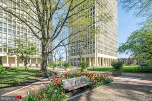 200 Locust St, Philadelphia, PA 19106 - Photo 32