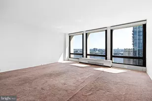 200 Locust St, Philadelphia, PA 19106 - Photo 6