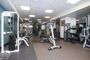 200 Locust St, Philadelphia, PA 19106 - Photo 36