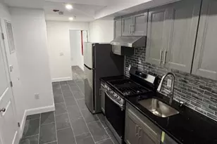 1508 Brown St, Philadelphia, PA 19130 - Photo 2