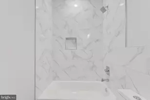 1243 Westmoreland St, Philadelphia, PA 19140 - Photo 14