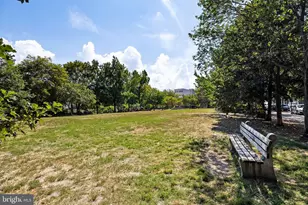 934 N 3rd St, Philadelphia, PA 19123 - Photo 38