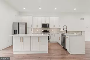 257 E Sharpnack St, Philadelphia, PA 19119 - Photo 14