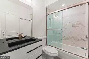 257 E Sharpnack St, Philadelphia, PA 19119 - Photo 30