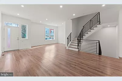 257 E Sharpnack Street, Philadelphia, PA 19119 - Photo 8