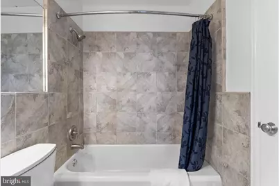 2601 Pennsylvania Avenue #952, Philadelphia, PA 19130 - Photo 16