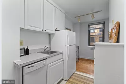 2601 Pennsylvania Avenue #952, Philadelphia, PA 19130 - Photo 8