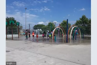 1226 S Hanson Street, Philadelphia, PA 19143 - Photo 4