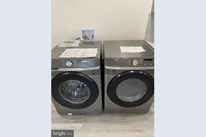 910 Arch Street #2M, Philadelphia, PA 19107 - Photo 6