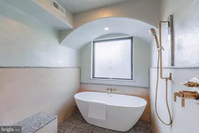 1714 Montrose Street #4, Philadelphia, PA 19146 - Photo 36