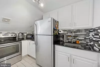 1021 Clinton Street #7, Philadelphia, PA 19107 - Photo 10