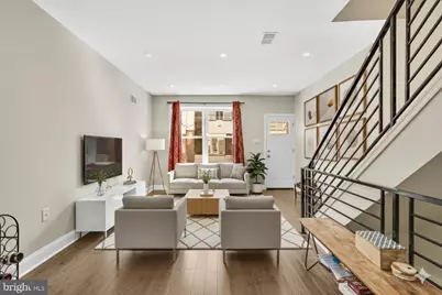 113 Roseberry Street, Philadelphia, PA 19148 - Photo 2