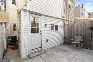 113 Roseberry St, Philadelphia, PA 19148 - Photo 10