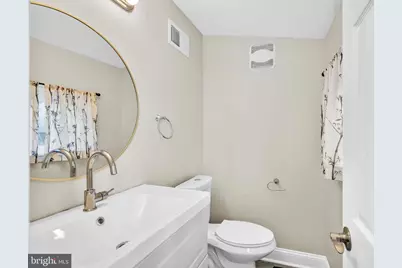 113 Roseberry Street, Philadelphia, PA 19148 - Photo 8