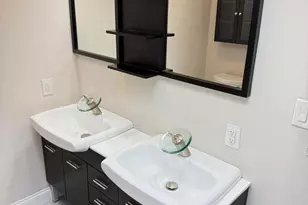 2733 S Cleveland St, Philadelphia, PA 19145 - Photo 10