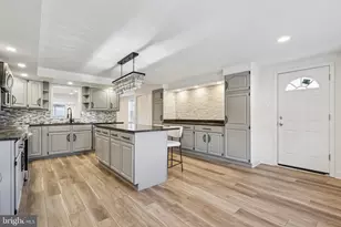 15014 Theresa Dr, Philadelphia, PA 19116 - Photo 4