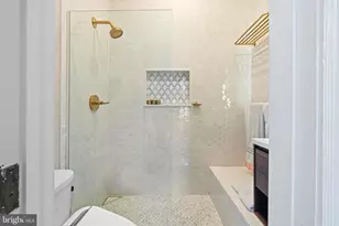 251-59 S 22nd St, Philadelphia, PA 19103 - Photo 34