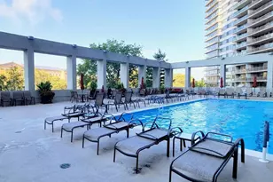 2401 Pennsylvania Ave, Philadelphia, PA 19130 - Photo 18