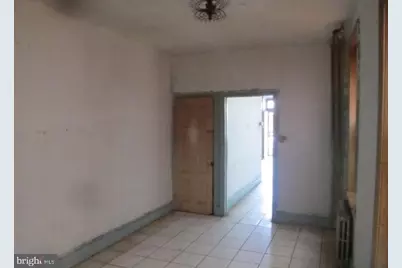 2064 E Allegheny Avenue, Philadelphia, PA 19134 - Photo 8