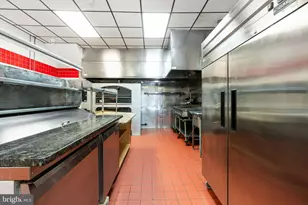 6452 Lansdowne Ave, Philadelphia, PA 19151 - Photo 10