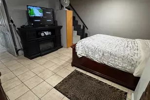 1055 Tyson Ave, Philadelphia, PA 19111 - Photo 8