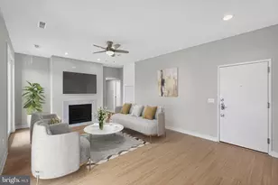 102 Church St, Philadelphia, PA 19106 - Photo 4