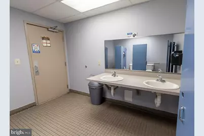 53 E Armat Street #1ST FL, Philadelphia, PA 19144 - Photo 18