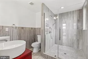 1238 N 6th St, Philadelphia, PA 19122 - Photo 10