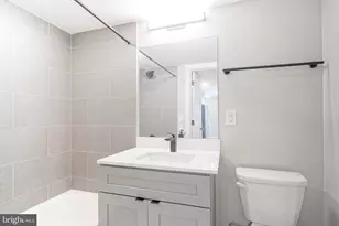 1710 Cambridge St, Philadelphia, PA 19130 - Photo 16