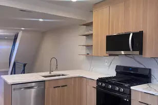 1325 S 54th St, Philadelphia, PA 19143 - Photo 6