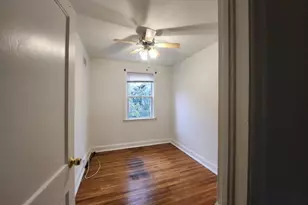 443 E Pleasant St, Philadelphia, PA 19119 - Photo 10