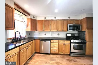 443 E Pleasant Street, Philadelphia, PA 19119 - Photo 2