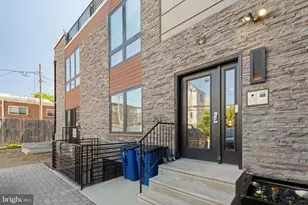 753 N 20th St, Philadelphia, PA 19130 - Photo 4