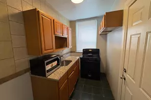 198 W Thelma St, Philadelphia, PA 19140 - Photo 10