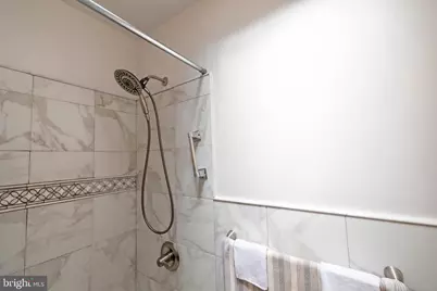 6019 N Warnock Street, Philadelphia, PA 19141 - Photo 22