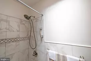 6019 N Warnock St, Philadelphia, PA 19141 - Photo 22