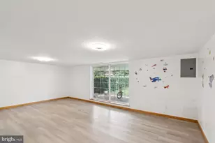 9782 Clark St, Philadelphia, PA 19115 - Photo 54