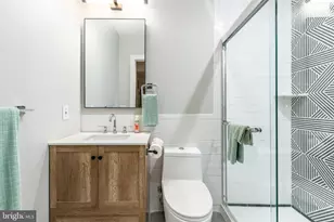 422 Fairmount Ave, Philadelphia, PA 19123 - Photo 56