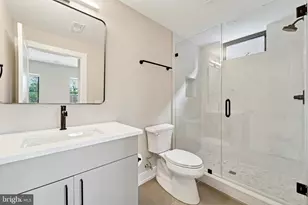 202 Kalos St, Philadelphia, PA 19128 - Photo 46