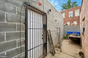 5531 N 2nd St, Philadelphia, PA 19120 - Photo 30