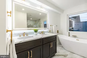 2510 Sepviva St, Philadelphia, PA 19125 - Photo 32