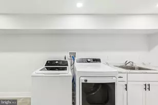 520 E Tulpehocken St, Philadelphia, PA 19144 - Photo 32