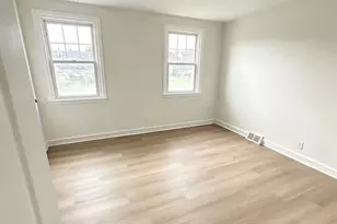 1858 Glendale Ave, Philadelphia, PA 19111 - Photo 6