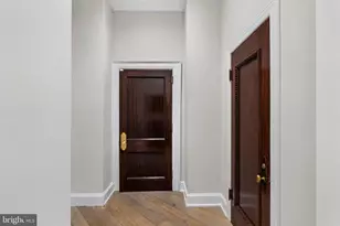 1830 Rittenhouse Square, Philadelphia, PA 19103 - Photo 2