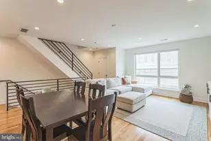 407 Salmon St, Philadelphia, PA 19125 - Photo 12