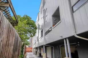 407 Salmon St, Philadelphia, PA 19125 - Photo 32